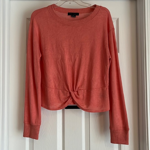 Sanctuary Knotted-front sweater Size M - Picture 2 of 4